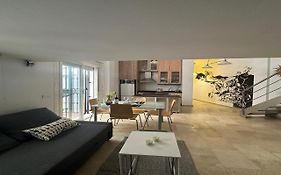Home Art Refino